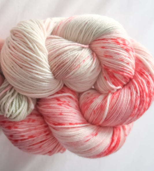 AUTUMN POSY Handdyed Yarn from The Last Rose Collection