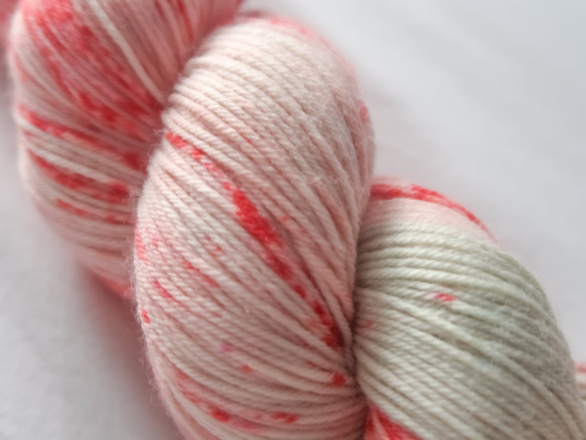 AUTUMN POSY Handdyed Yarn from The Last Rose Collection
