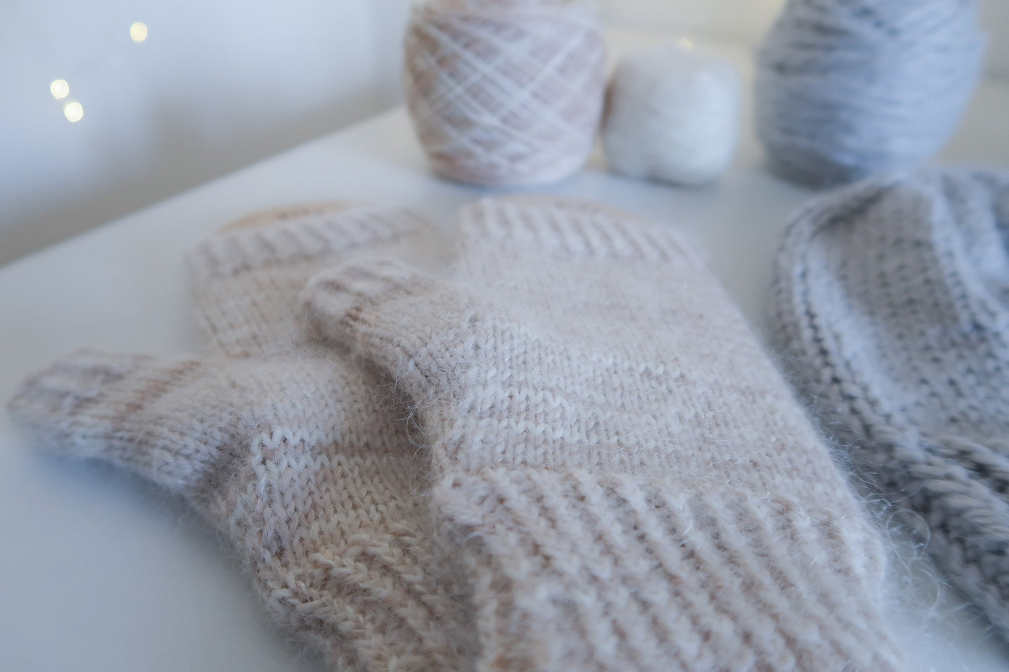 Yarn Set: Caramel Latte Mittens